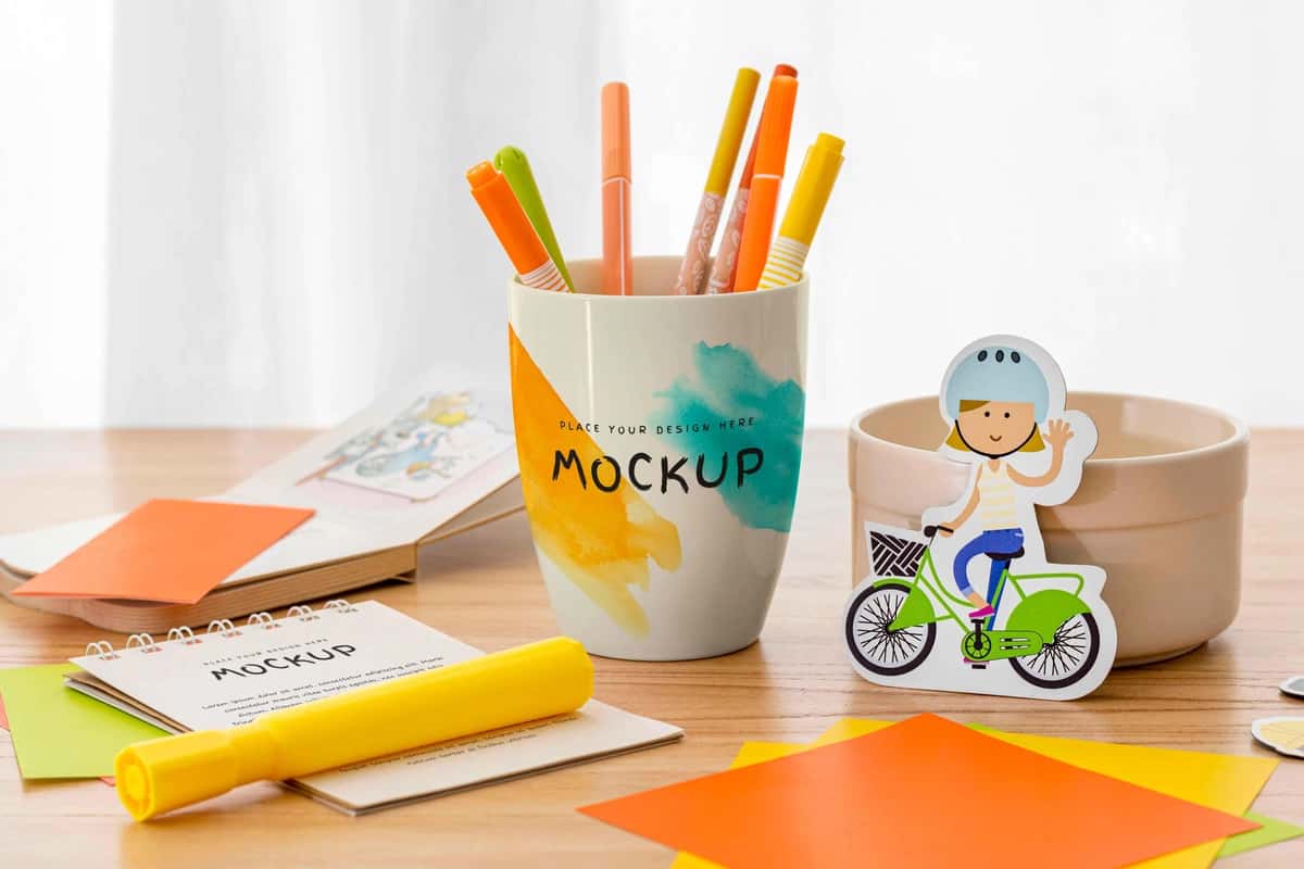 Stol statsionar maket dizayni | Desk stationary mockup design 1