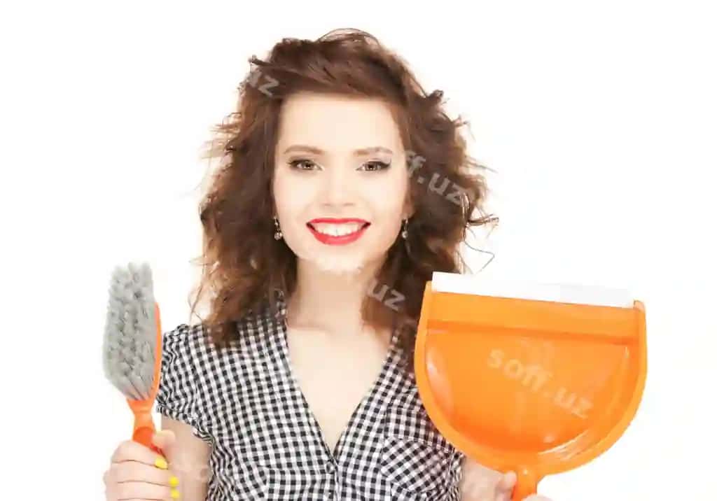 Tasavvur et chiroyli ayol tozalash chayligi bilan. | Picture beautiful woman with cleaning sweep