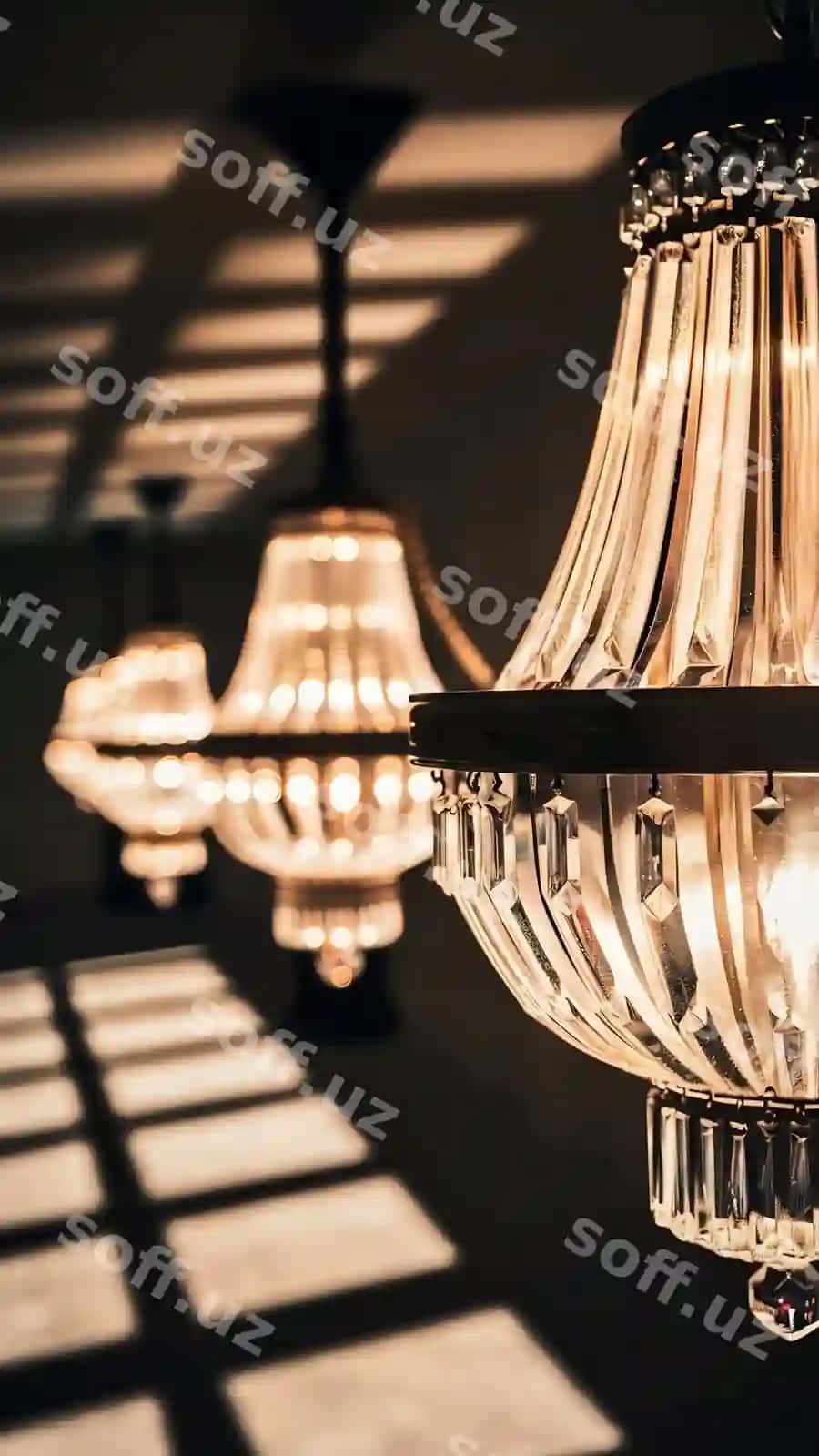 Xira fon bilan yaqindan yoritilgan yorug'lik | Close up lit up light with blurry background
