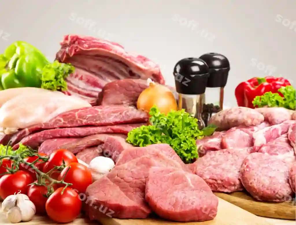 Yangi hovo gosht fon vegetablalar bilan | Fresh raw meat background with vegetables