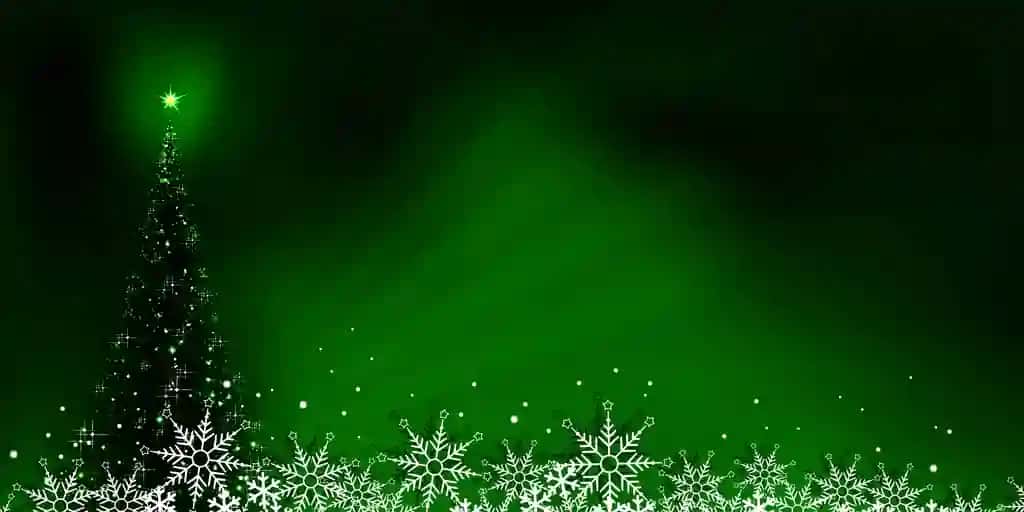 Chiroyli Rojdestvo daraxti porlashi bilan Rojdestvo yashil kompozitsiyasi | Christmas green composition with beautiful christmas tree shining